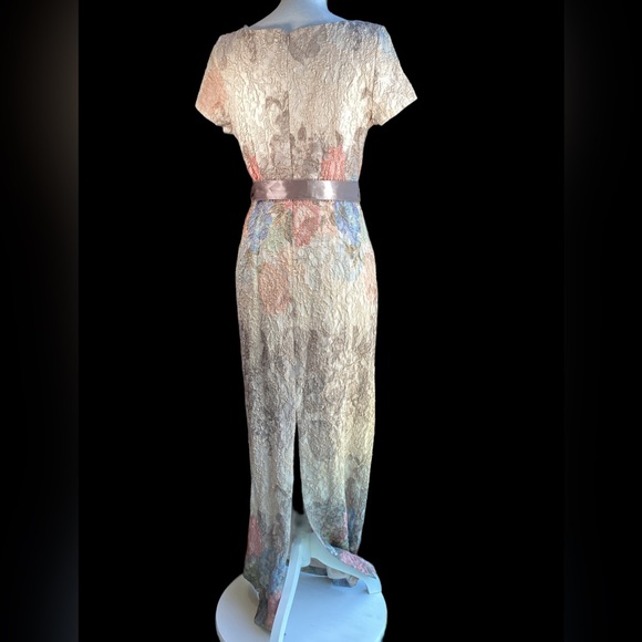 Adrianna Papell Jacquard Column Gown. S3 - Picture 6 of 17